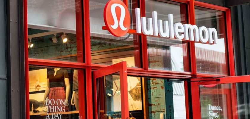 Lululemon Athletica, todo en ropa y accesorios deportivos